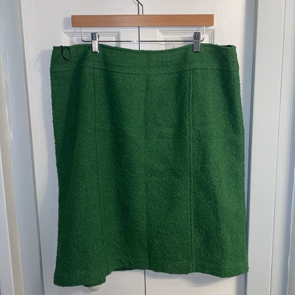 Lafayette 148 NY Green Wool Suit Skirt Set - Picture 9 of 14